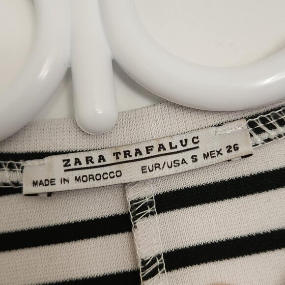 Zara Summer Mini Dress - Picture 2 of 2